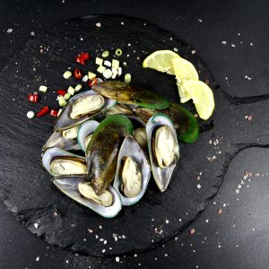 Seafood & Shellfish: New Zealand Green Lipped Mussels - 1kg title=