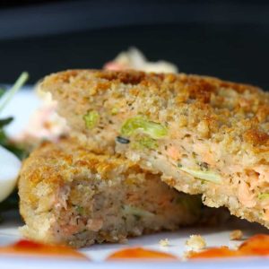 Oven Ready: Salmon & Broccoli Fishcakes (Large) - 4 title=