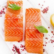 Frozen Fish: Salmon Fillets (Norwegian) 4 x 170-200g title=