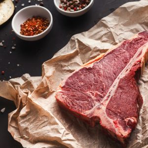British Beef, Lamb & Pork: 🇬🇧 T-Bone Steak (16 oz) title=